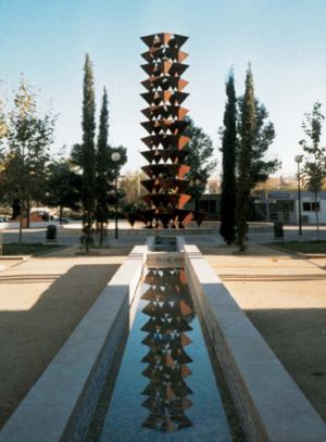 El fet químic (El hecho químico), en el Campus de la Universitat de València a Burjassot. 1995.