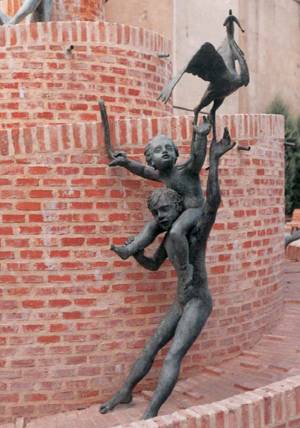 Monumento-fuente de la Plaza de la Cort, en Albalat de la Ribera (detalles). 1995.